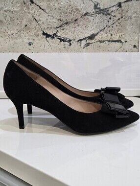 Unisa Black Pointed-Toe Flats with Bow Accent
